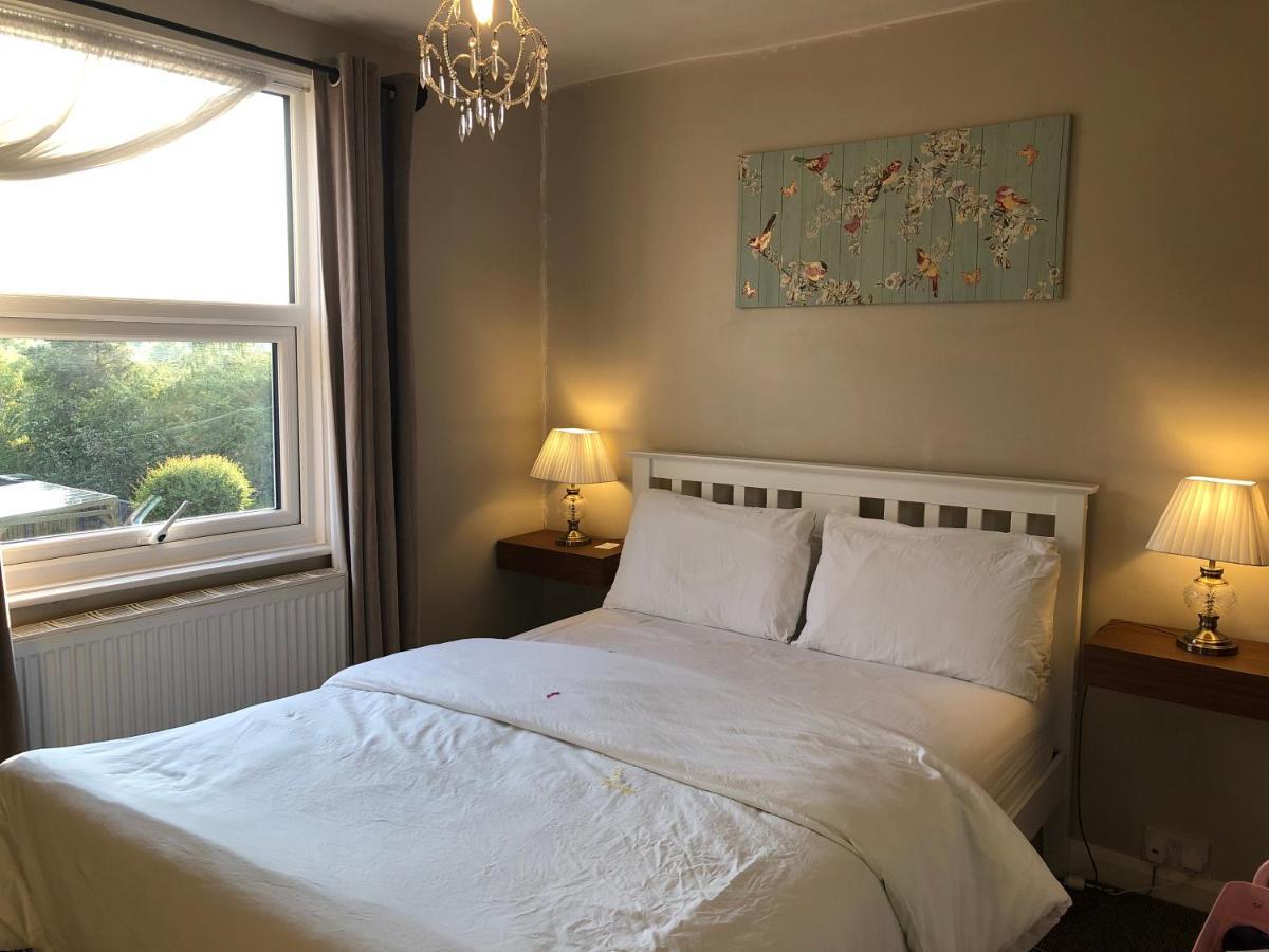 Carena House Bed and Breakfast Canterbury Esterno foto