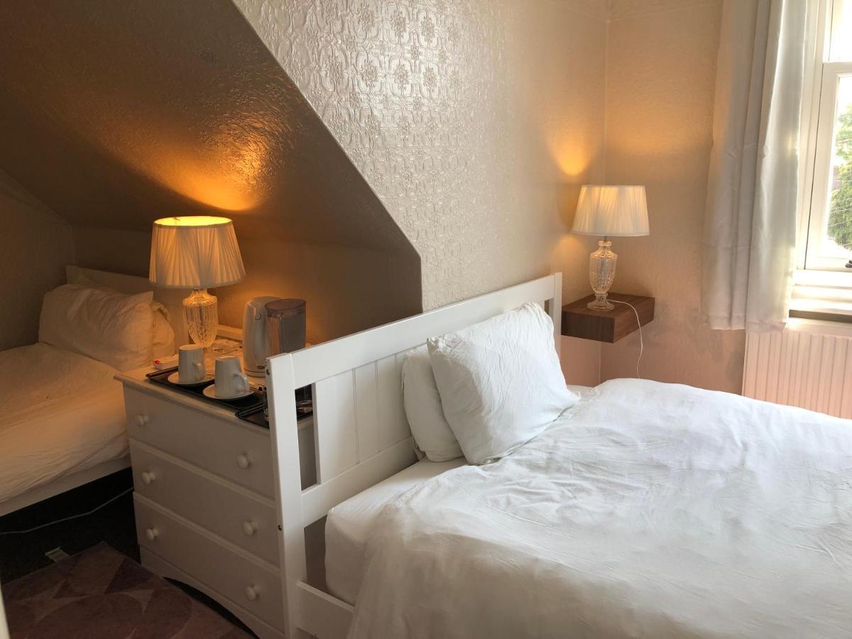 Carena House Bed and Breakfast Canterbury Esterno foto